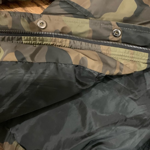 Army Print Light Jacket - Picture 2 of 3
